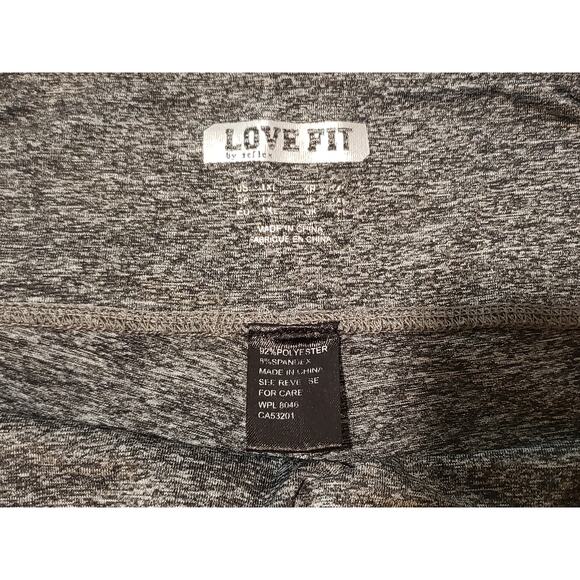 Love Fit by Reflex Gray & White Workout / Yoga Cropped Leggings - Size 1XL - Picture 4 of 4